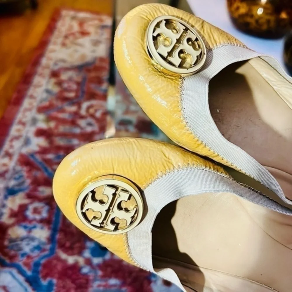 😀🥰TORY BURCH YELLOW SHOES , size8M